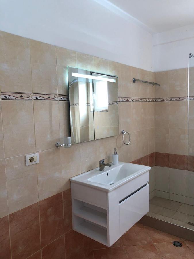 Sea La Vie- Apartment Saranda Dış mekan fotoğraf